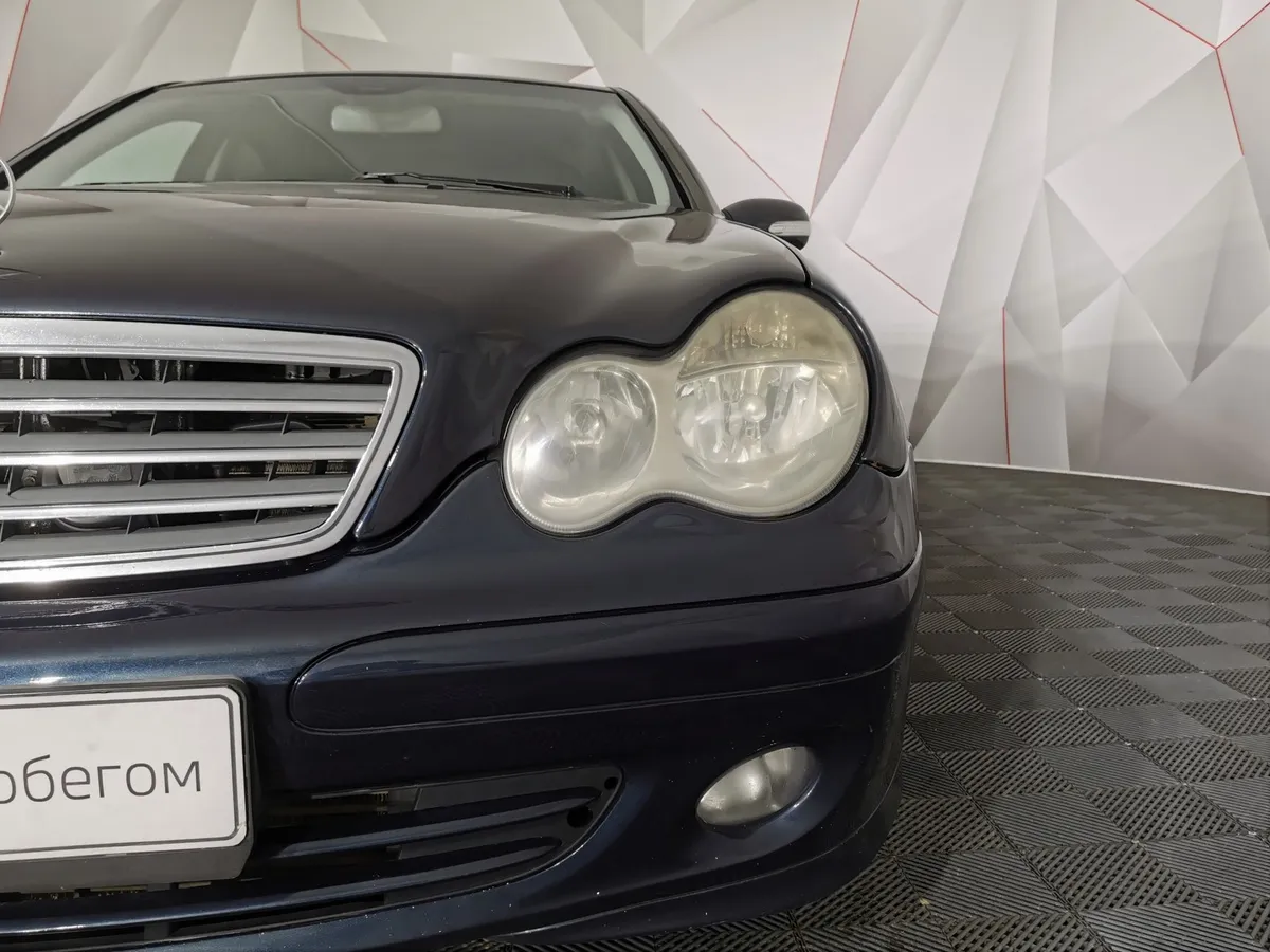 Mercedes-Benz C-Класс C 180 Kompressor AT (143 л.с.) Черный в АВИЛОН. Слайд №10