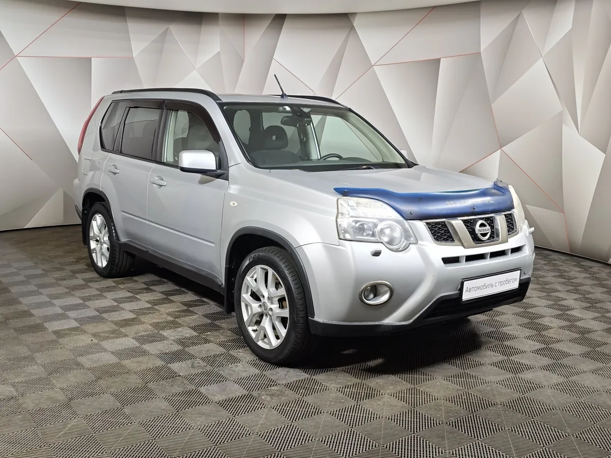 Nissan X-Trail 2.0 CVT AWD (141 л.с.) Серебристый в АВИЛОН. Слайд №3