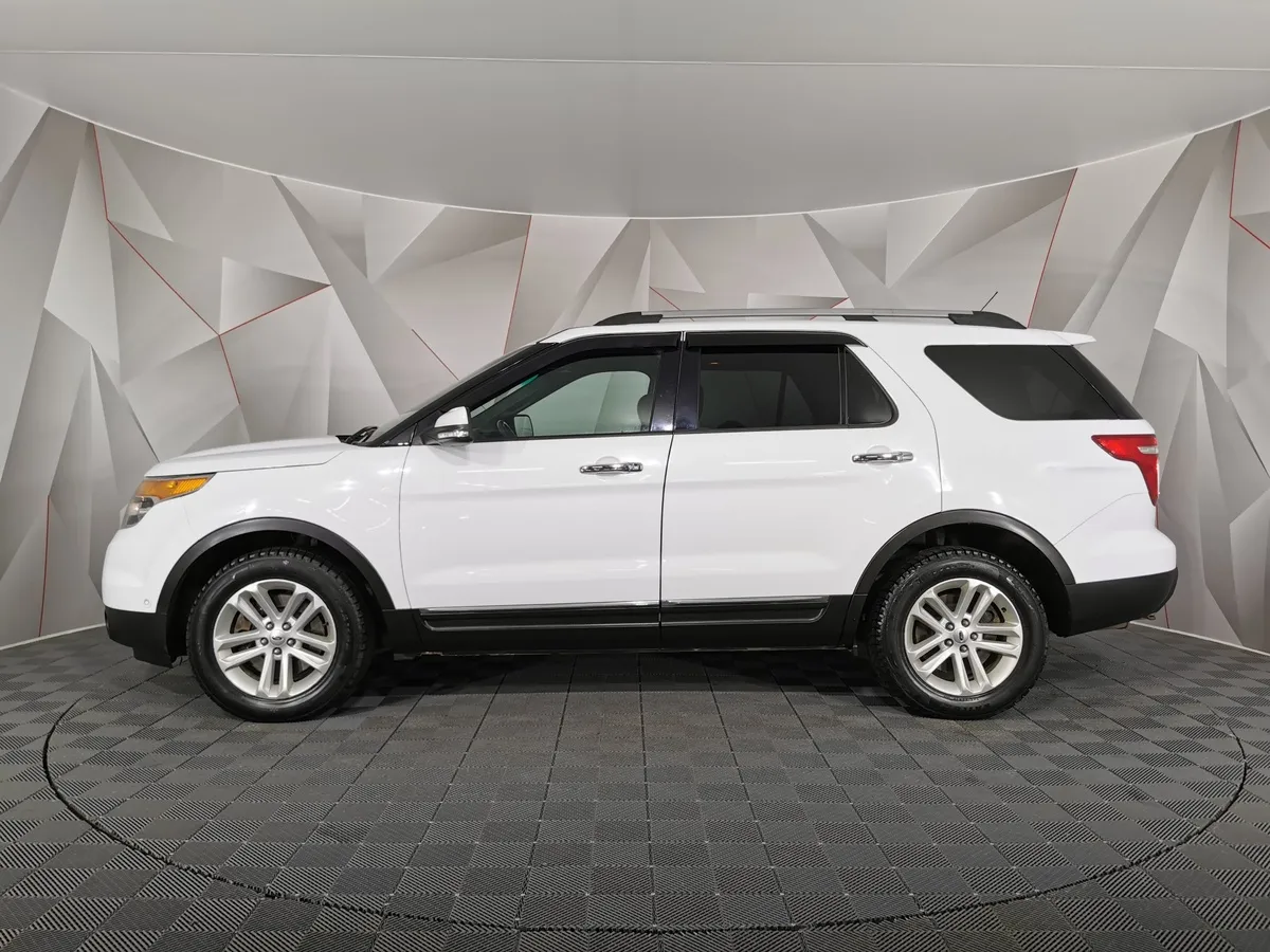 Ford Explorer 3.5 SelectShift 4WD (294 л.с.) Белый в АВИЛОН. Слайд №5