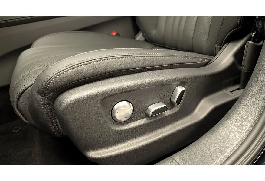 Hongqi H5 2.0 AT (218 л.с.) Black Edition Черный в АВИЛОН. Слайд №8