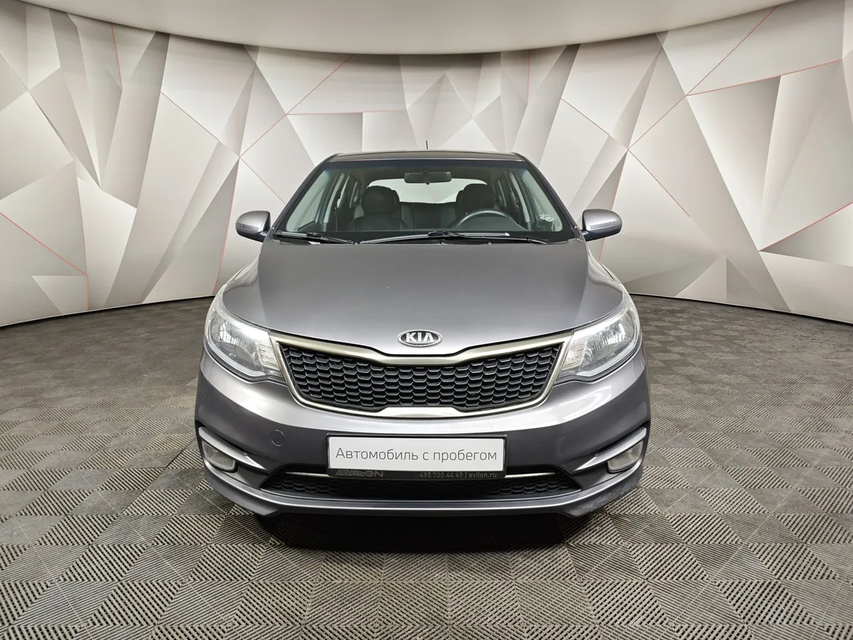 Kia Rio 1.6 AT (123 л.с.) Серый в АВИЛОН. Слайд №7