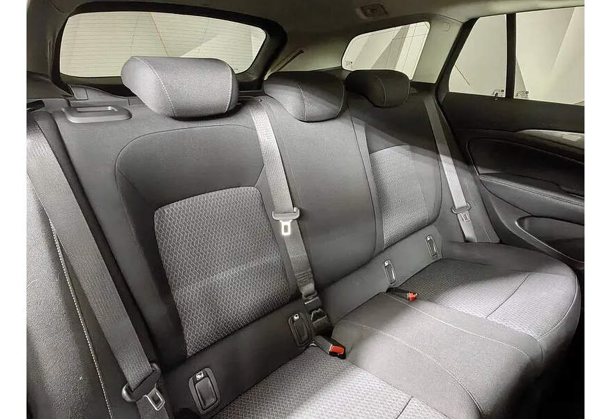 Opel Insignia 1.5d AT (122 л.с.) Серый в АВИЛОН. Слайд №16