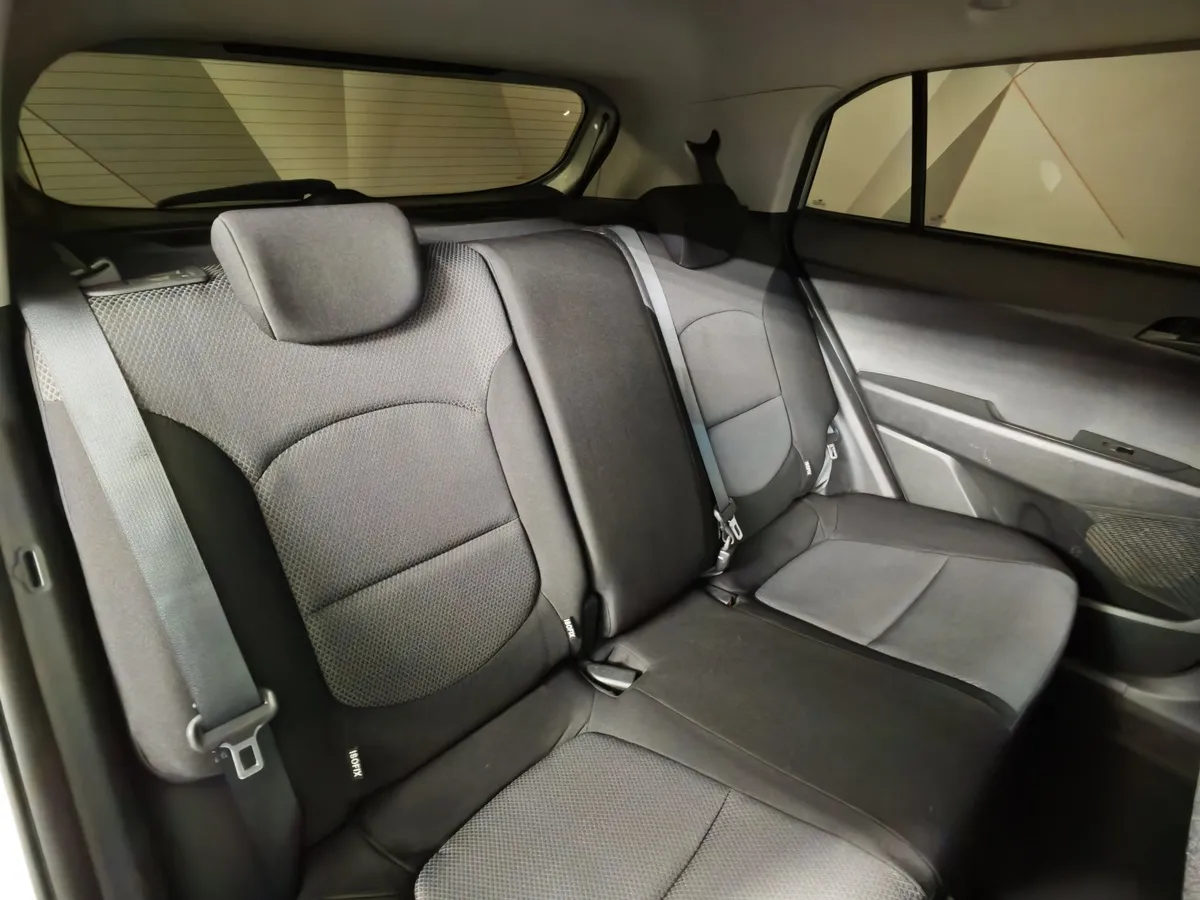 Hyundai Creta 1.6 MT (123 л.с.) Active Серебристый в АВИЛОН. Слайд №16