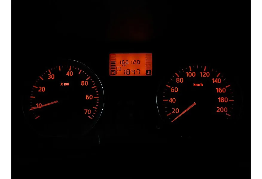 АВИЛОН - Renault Logan 1.6 AT (102 л.с.) Синий - slide 16