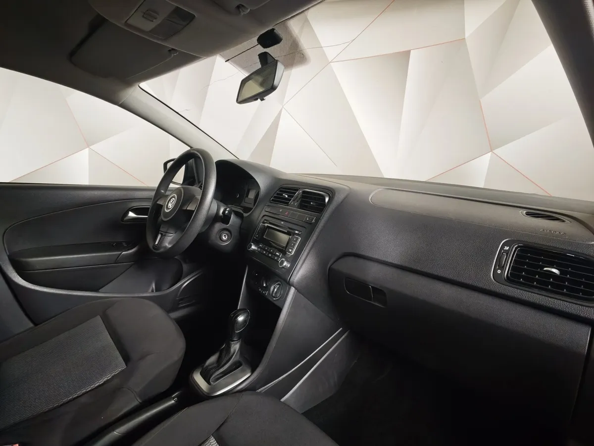 Volkswagen Polo 1.6 Tiptronic (105 л.с.) Comfortline Синий в АВИЛОН. Слайд №11