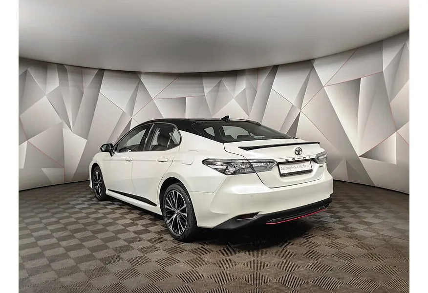 Toyota Camry 2.5 AT (181 л.с.) Белый в АВИЛОН. Слайд №7