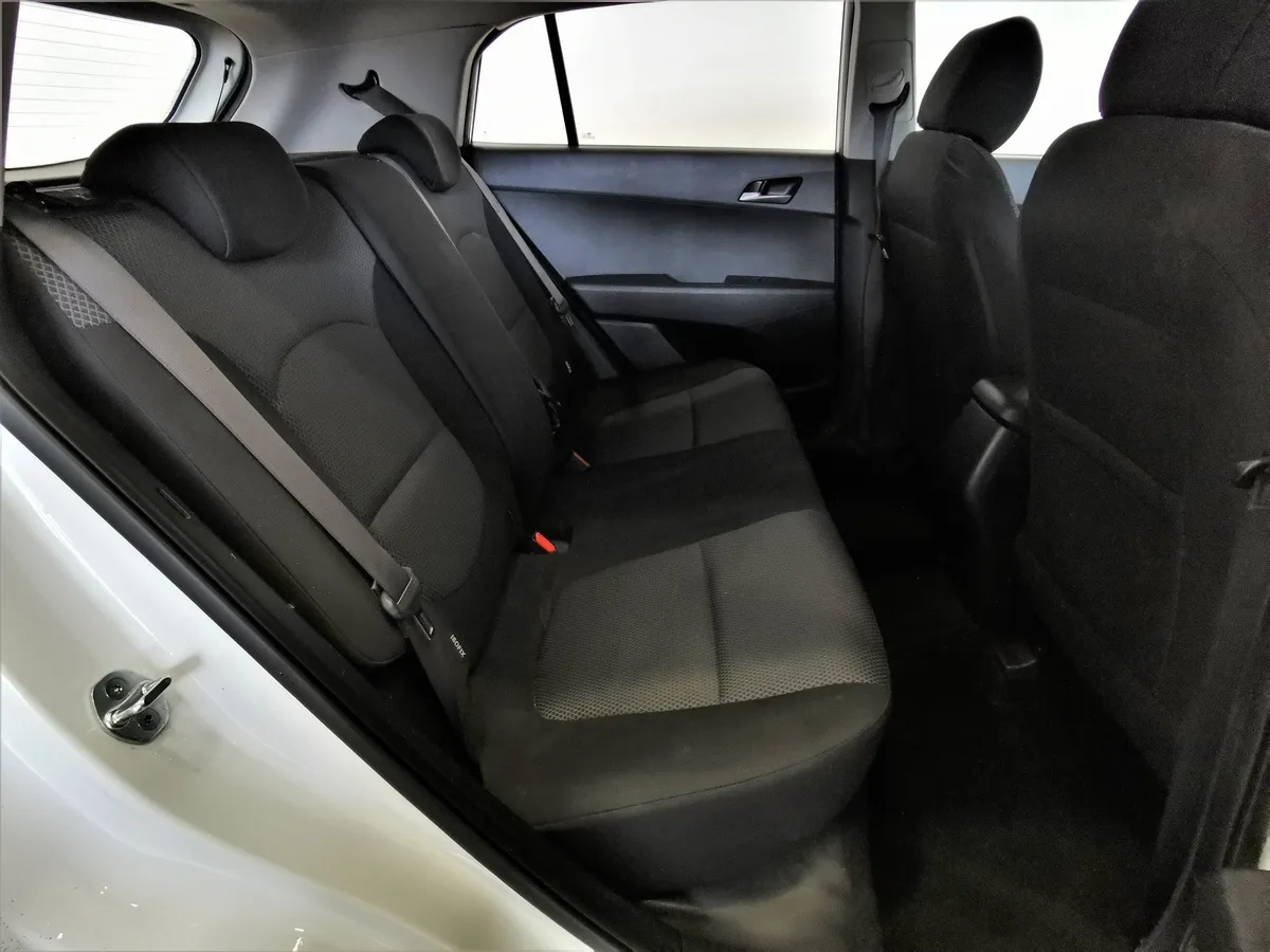 Hyundai Creta 2.0 AT AWD (149 л.с.) Travel + Advanced Белый в АВИЛОН. Слайд №15
