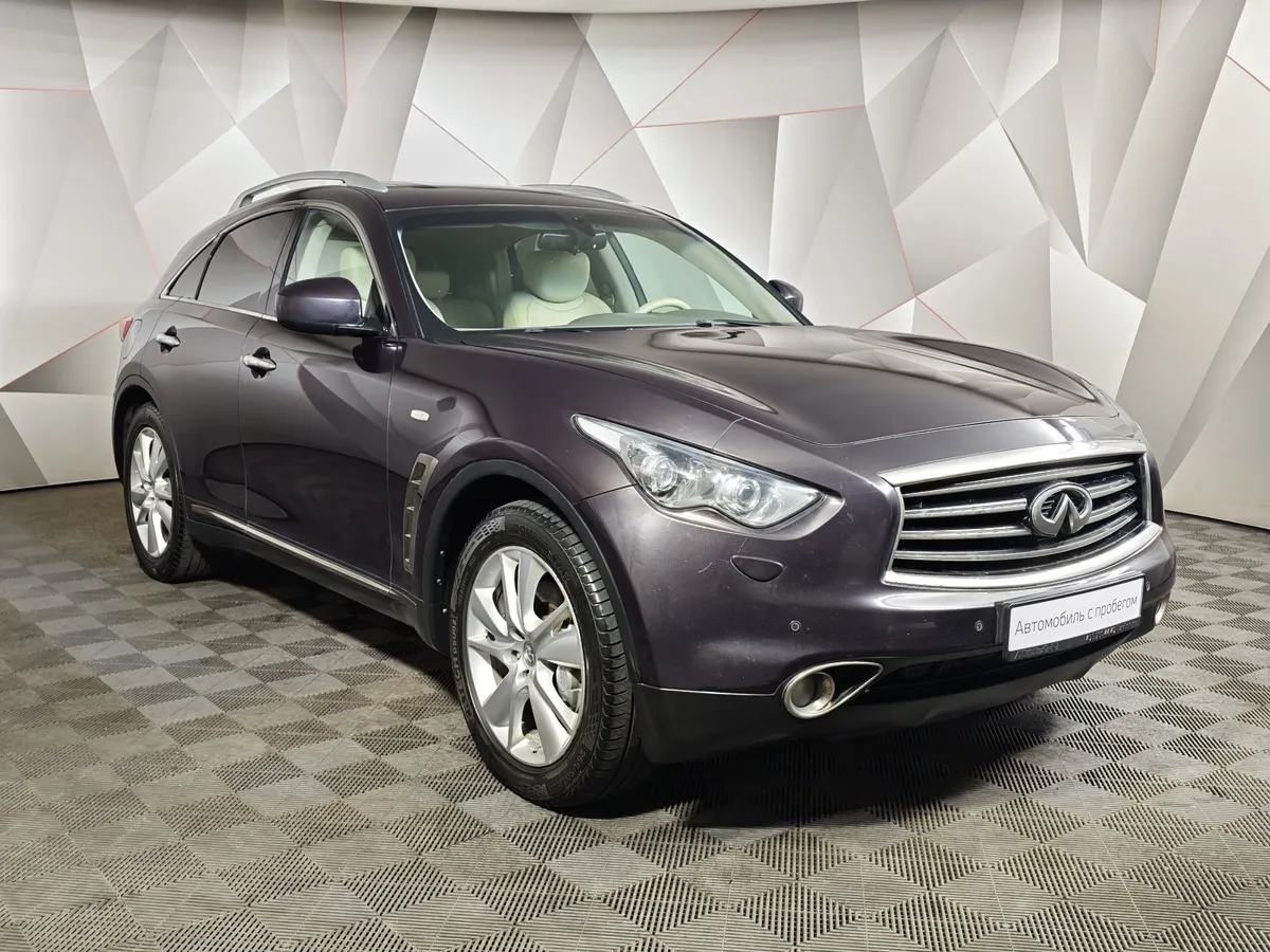 Infiniti QX70 3.0 D AT AWD (238 л.с.) Elegance Коричневый в АВИЛОН. Слайд №3