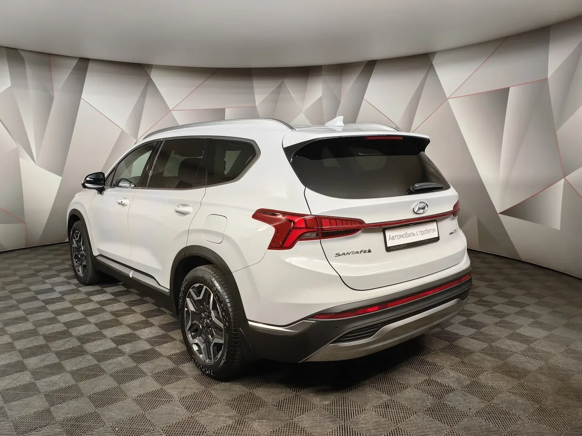 Hyundai Santa Fe 2.2 CRDi AWD 8AT (200 л.с.) High-Tech Белый в АВИЛОН. Слайд №4