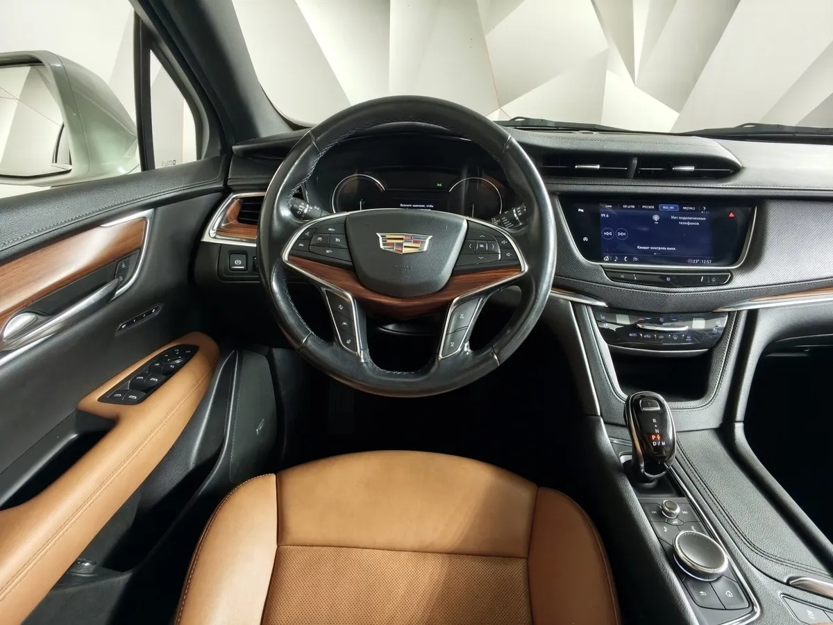 Cadillac XT5 2.0T АТ AWD (200 л.с.) Premium Luxury Белый в АВИЛОН. Слайд №20