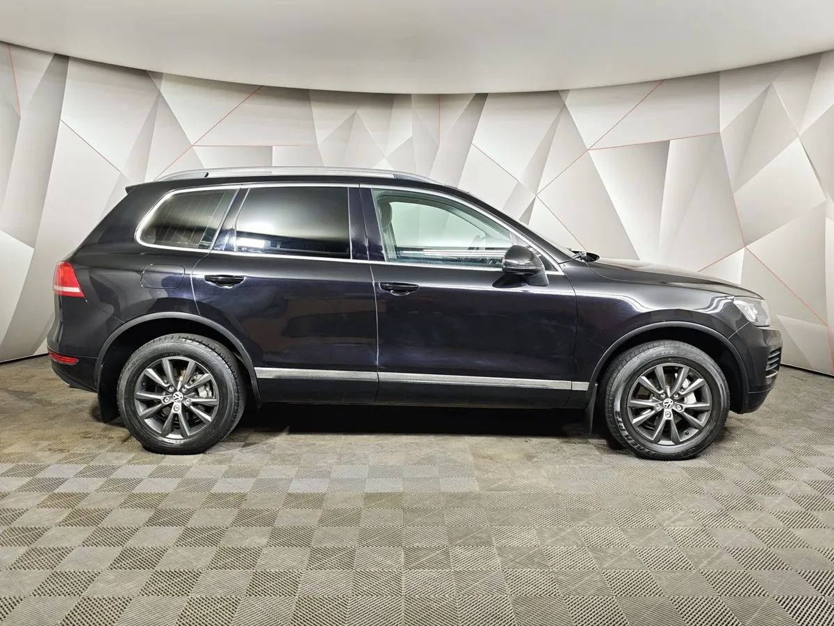 Volkswagen Touareg 3.6 FSI Tiptronic 4Motion (249 л.с.) V6 FSI Черный в АВИЛОН. Слайд №6