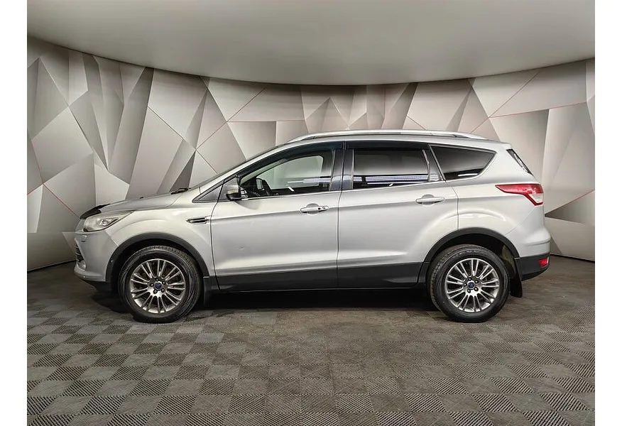 Ford Kuga 1.6 EcoBoost AT AWD (150 л.с.) Titanium Серебристый в АВИЛОН. Слайд №5