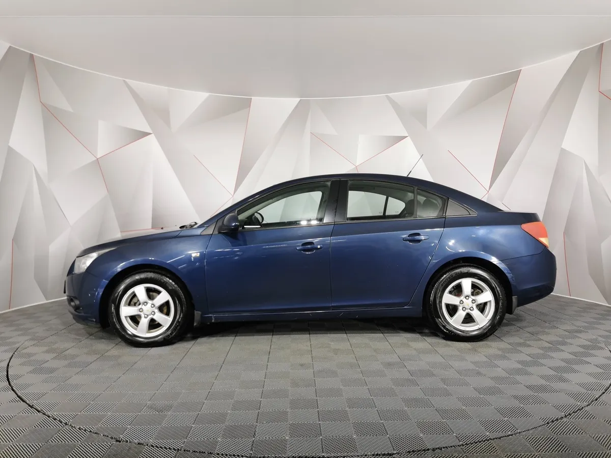 Chevrolet Cruze 1.6 MT (109 л.с.) Синий в АВИЛОН. Слайд №5