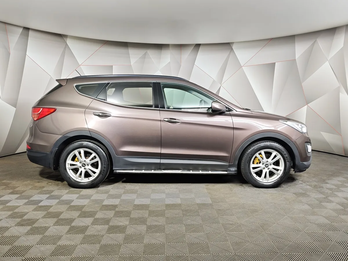 Hyundai Santa Fe 2.2 CRDi MT (197 л.с.) Коричневый в АВИЛОН. Слайд №6