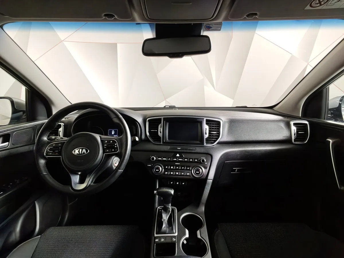 Kia Sportage 2.0 AT (150 л.с.) Серебристый в АВИЛОН. Слайд №14