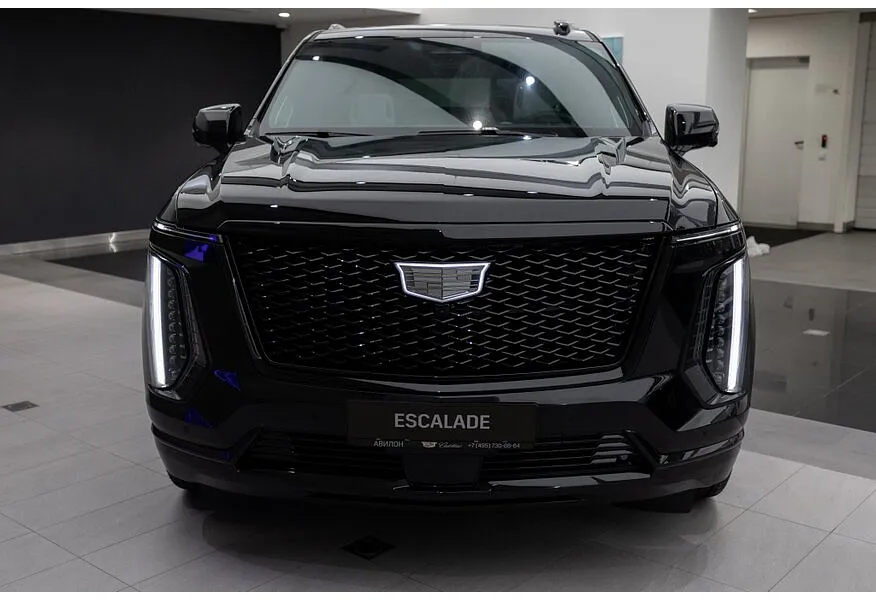 Cadillac Escalade 6.2 V8 AT AWD (420 л.с.) Sport Platinum Черный в АВИЛОН. Слайд №4
