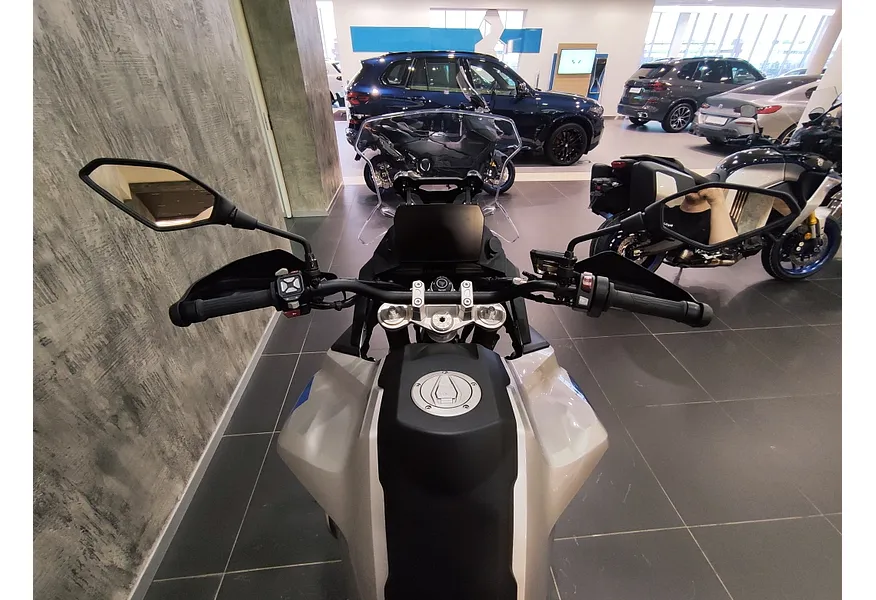 VOGE DS900X 895 см³ (96 л.с.) (96) Черный в АВИЛОН. Слайд №13