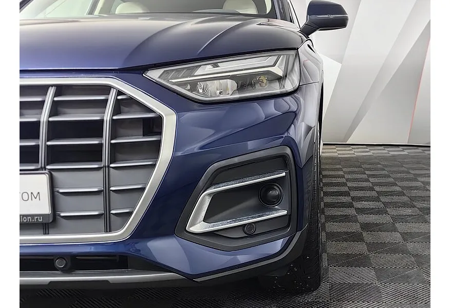 Audi Q5 2.0 TFSI S tronic quattro (249 л.с.) Синий в АВИЛОН. Слайд №10