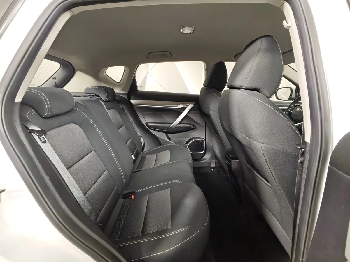 Belgee X50 1.5T 7DCT 2WD (150 л.с.) Style Белый в АВИЛОН. Слайд №15