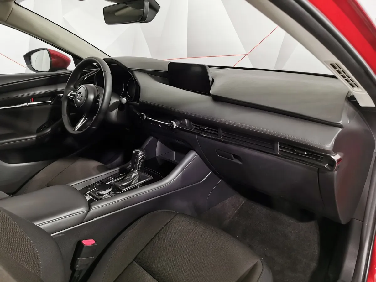 Mazda 3 1.5 AT (120 л.с.) Красный в АВИЛОН. Слайд №12