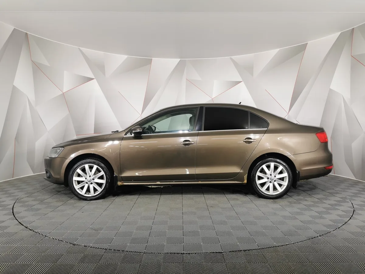 Volkswagen Jetta 1.4 TSI DSG (150 л.с.) Highline Коричневый в АВИЛОН. Слайд №5