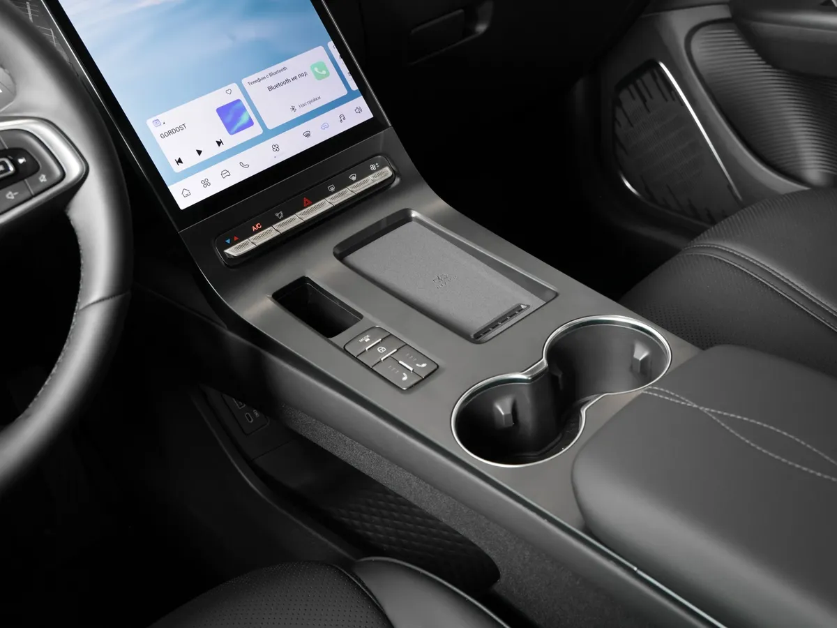 Tenet Plus L4 1.5T 6DCT 2WD (147 л.с.) Элегант Серый в АВИЛОН. Слайд №13