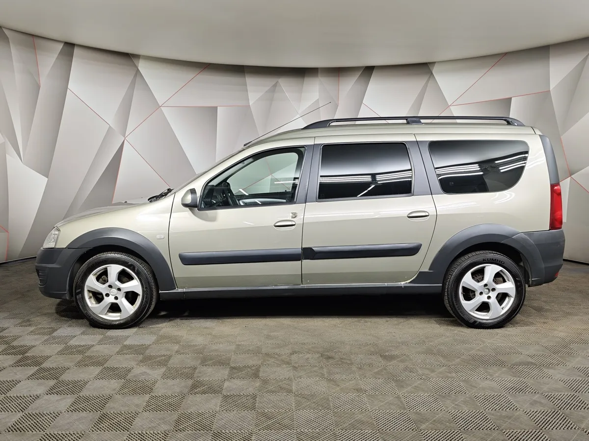 ВАЗ (Lada) Largus 1.6 MT 16 кл (5 мест) (102 л.с.) KS045-52-X00 Luxe Бежевый в АВИЛОН. Слайд №5