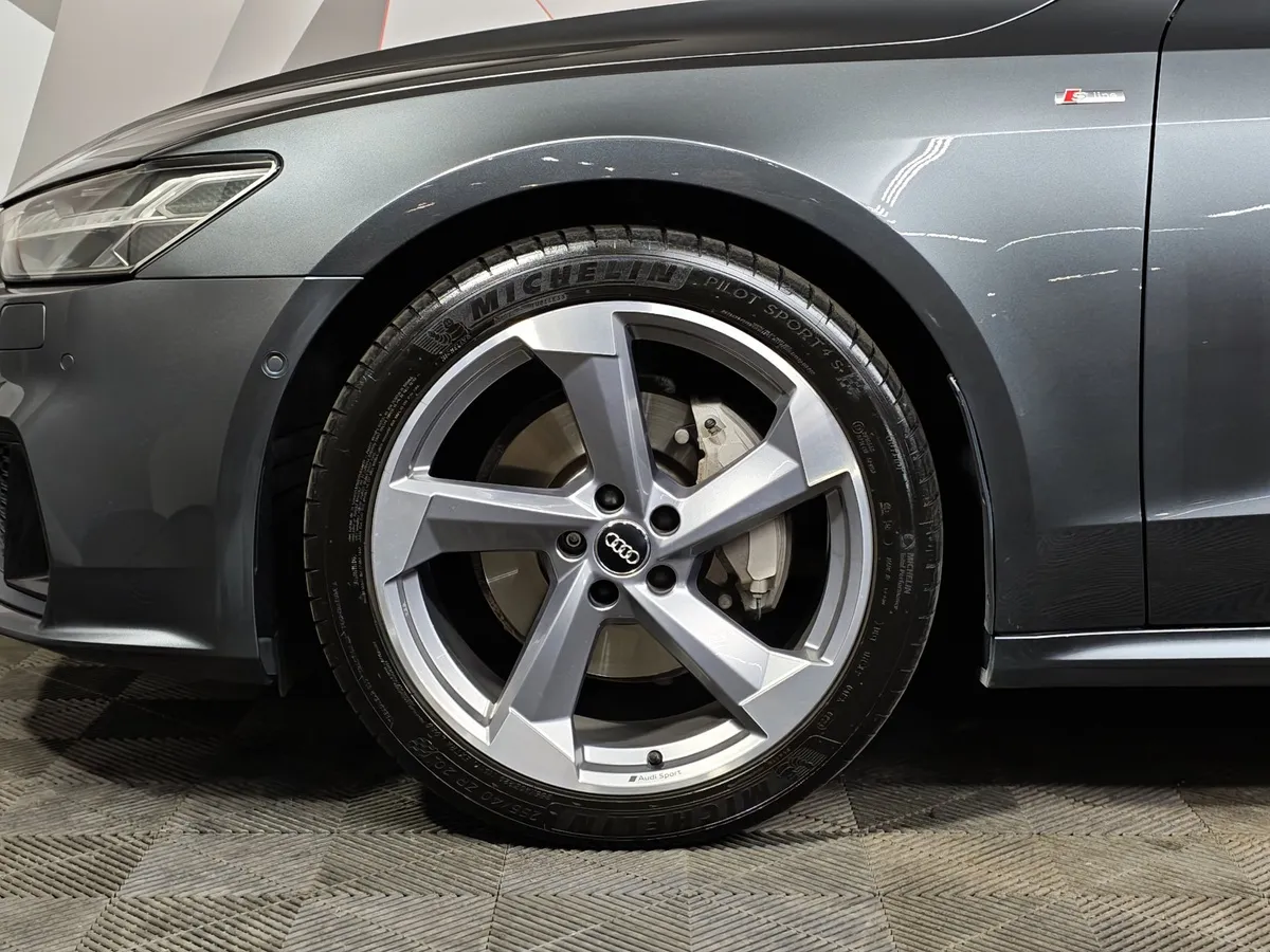 Audi A7 45 TFSI quattro S tronic (245 л.с.) Серый в АВИЛОН. Слайд №9