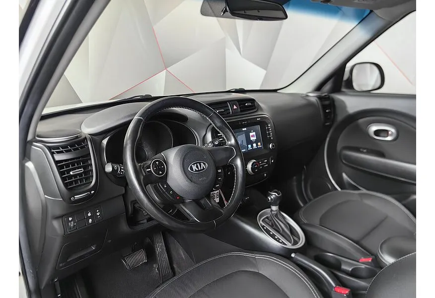 Kia Soul 2.0 MPI AT (150 л.с.) Classic Белый в АВИЛОН. Слайд №19 Kia Soul 2.0 MPI AT (150 л.с.) Classic Белый в АВИЛОН. Слайд №19