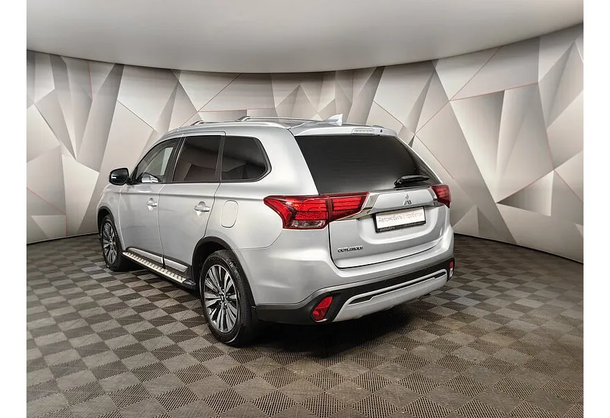 LIVE. Слайд №7