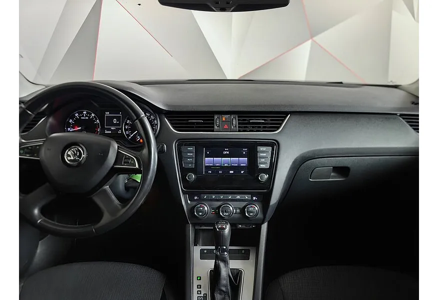 Skoda Octavia 1.8 TSI DSG 4x4 (180 л.с.) Elegance Серебристый в АВИЛОН. Слайд №15