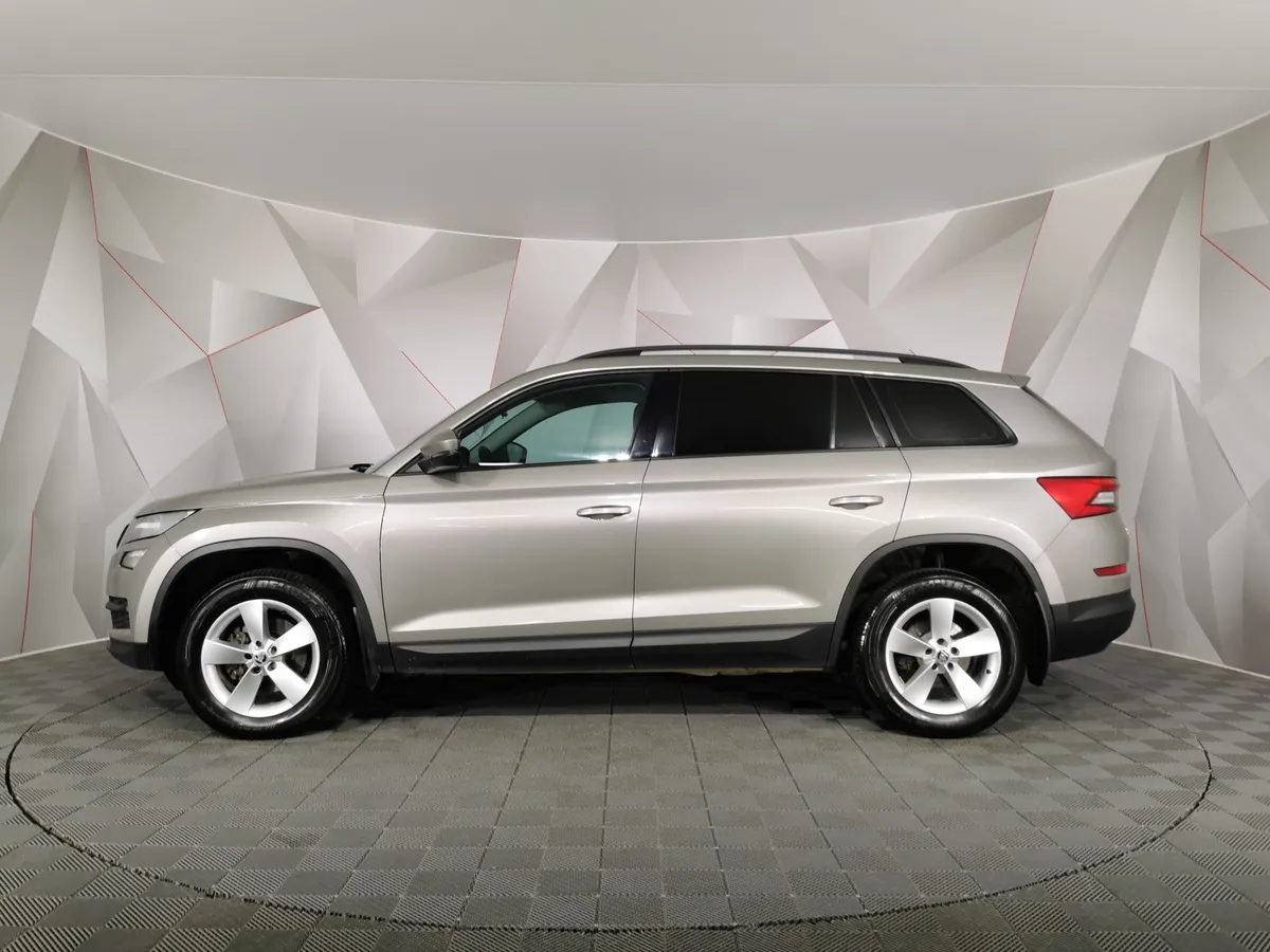 Skoda Kodiaq 1.4 TSI DSG (150 л.с.) Active Plus Бежевый в АВИЛОН. Слайд №5