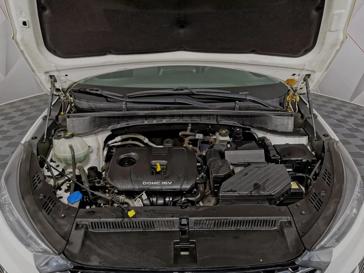 Hyundai Tucson 2.0 (150 л.с.) MPI-6AT-2WD Family Белый в АВИЛОН. Слайд №11