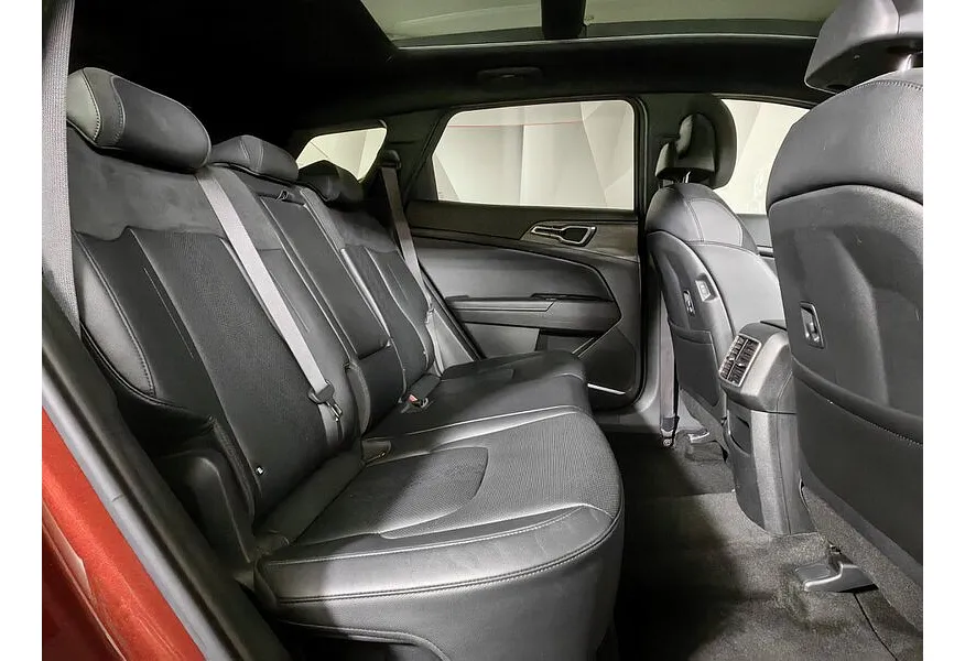 Kia Sportage 2.0 MPI AT AWD (150 л.с.) Luxe Красный в АВИЛОН. Слайд №16