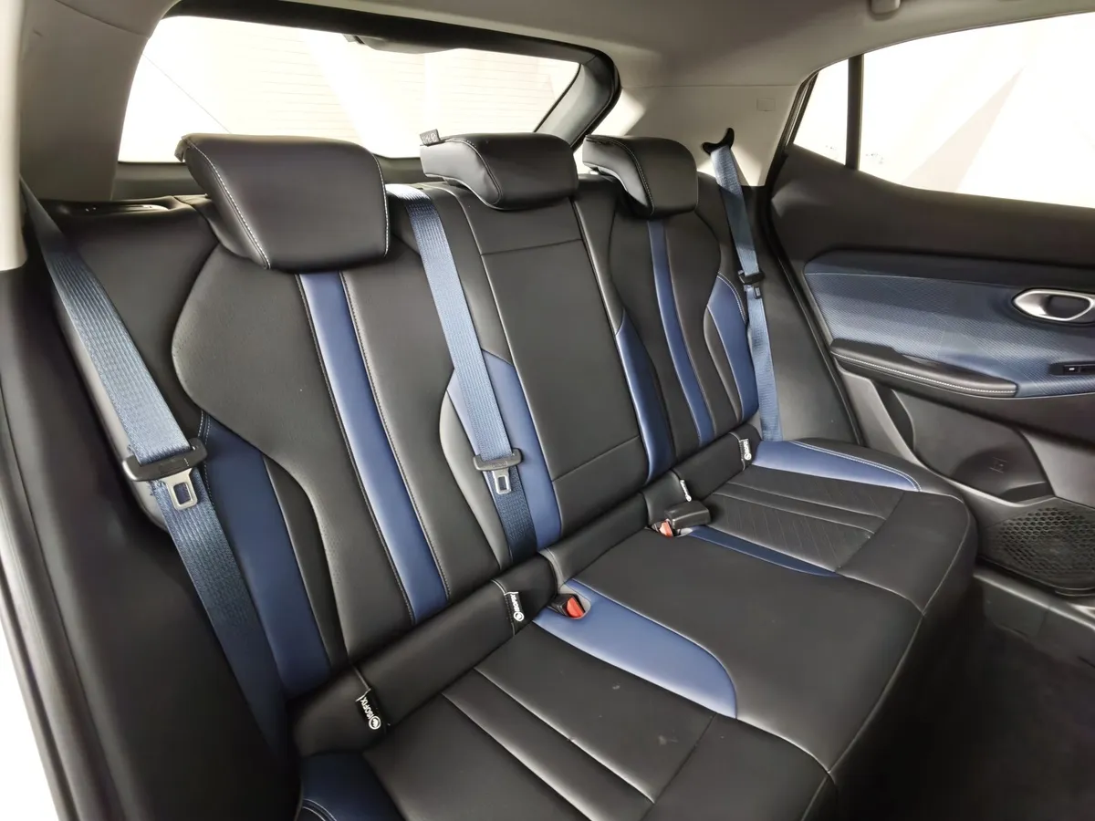 GAC GS3 1.5TG 7WDCT (170 л.с.) GB Белый в АВИЛОН. Слайд №17
