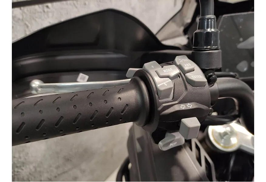 VOGE DS625X 581 см³ (63 л.с.) (63) 581 Черный в АВИЛОН. Слайд №9