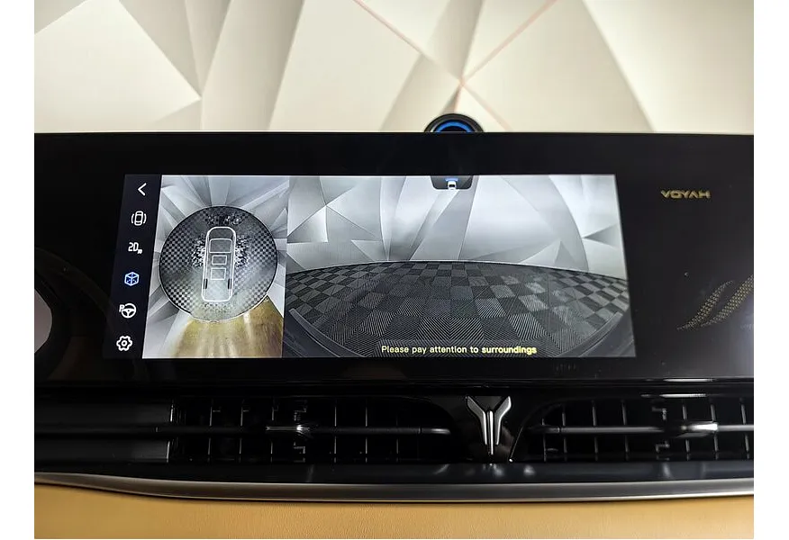 Voyah Dreamer EV AT AWD (435 л.с.) Фиолетовый в АВИЛОН. Слайд №21