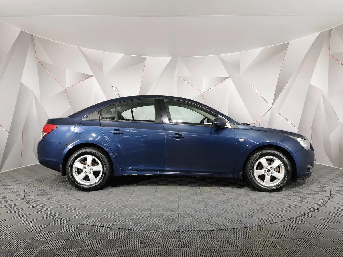 Chevrolet Cruze 1.6 MT (109 л.с.) Синий в АВИЛОН. Слайд №6