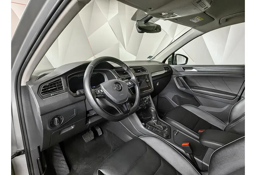 АВИЛОН - Volkswagen Tiguan 2.0 TSI 4Motion DSG (220 л.с.) Highline Серебристый - slide 7