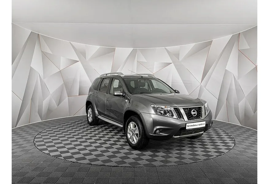 Nissan Terrano 2.0 MT AWD (143 л.с.) Серый в АВИЛОН. Слайд №3