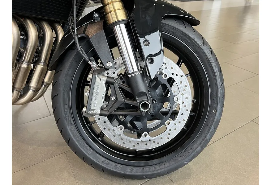 LIVE. Слайд №13