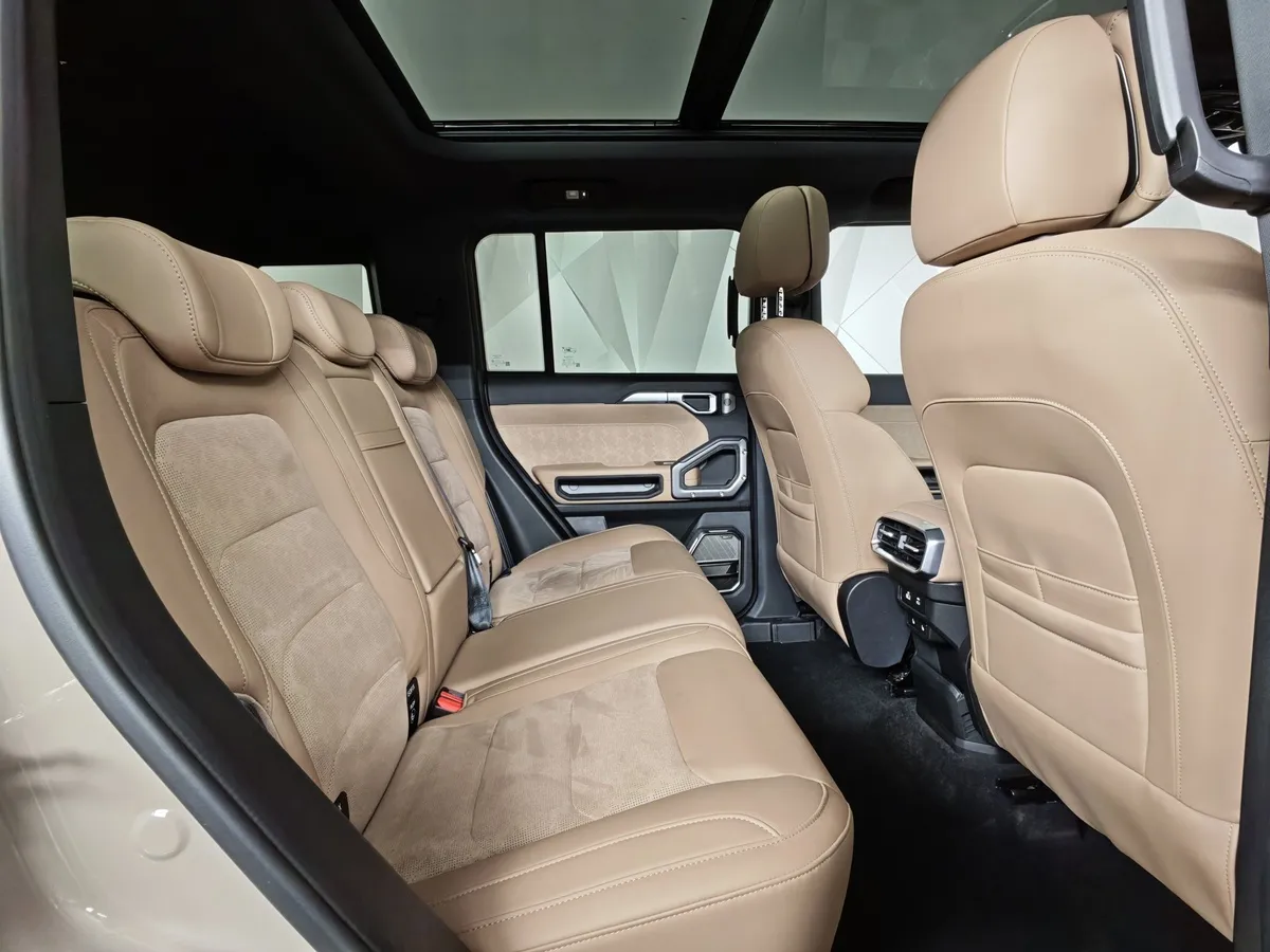 JETOUR T2 2.0T 7DCT AWD (245 л.с.) Престиж Коричневый в АВИЛОН. Слайд №16