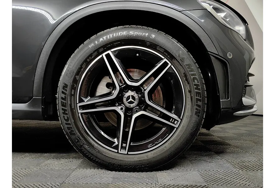 Mercedes-Benz GLC Купе 220 d 9G-TRONIC 4MATIC (194 л.с.) Premium Серый в АВИЛОН. Слайд №9