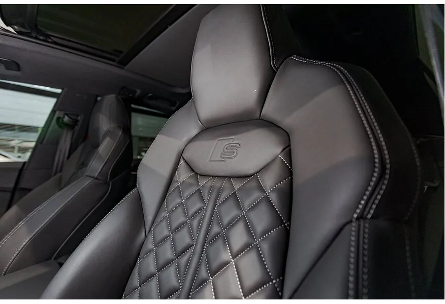 Audi Q8 3.0 TDI Tiptronic quattro (286 л.с.) Черный в АВИЛОН. Слайд №14