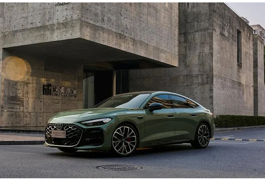АВИЛОН - Audi A5 2.0 40 TFSI S-tronic quattro (204 л.с.) Зеленый - slide 0