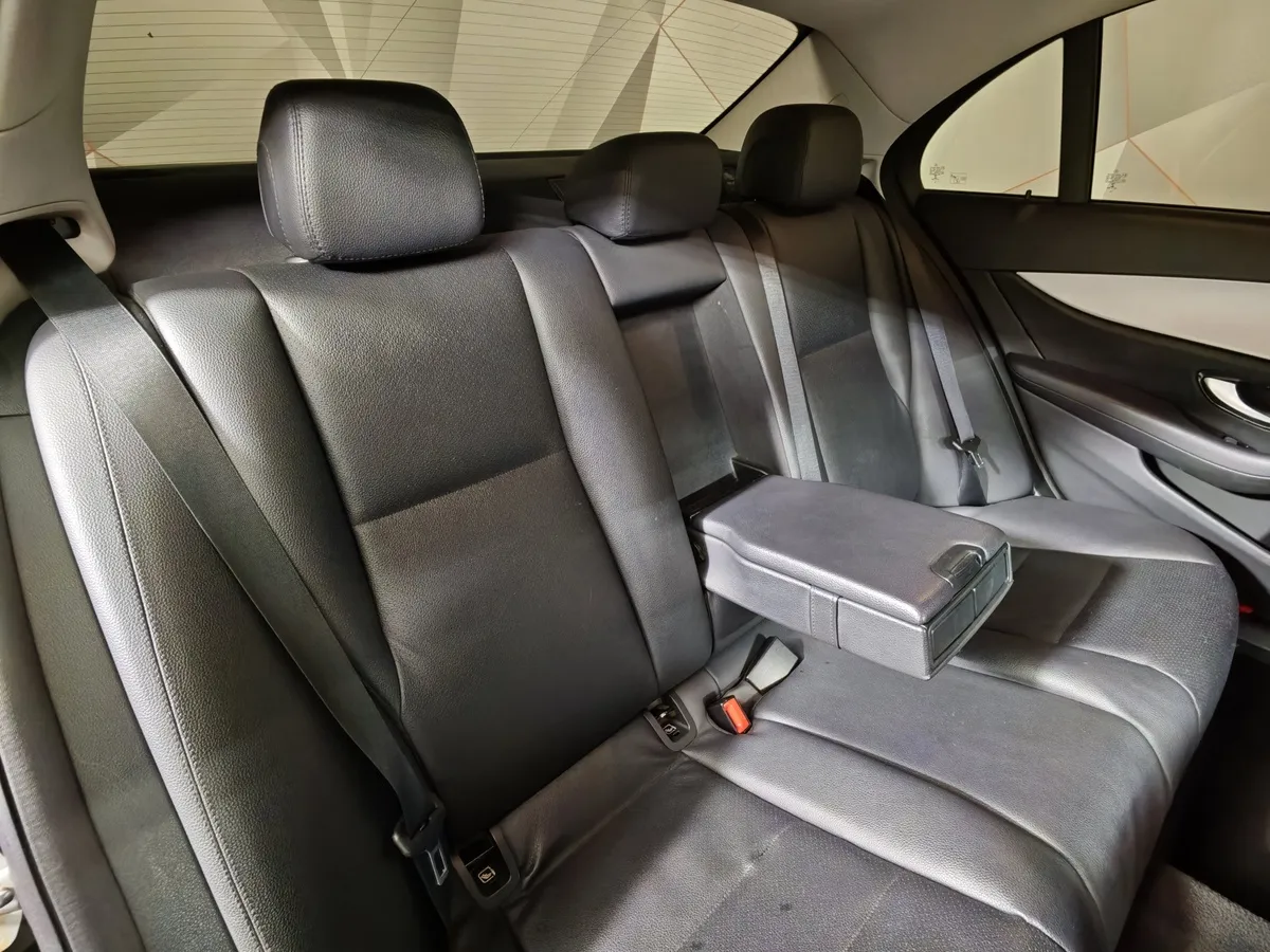 Mercedes-Benz E-Класс E 200 d 9G-TRONIC (160 л.с.) Business (Локальная сборка) Черный в АВИЛОН. Слайд №16