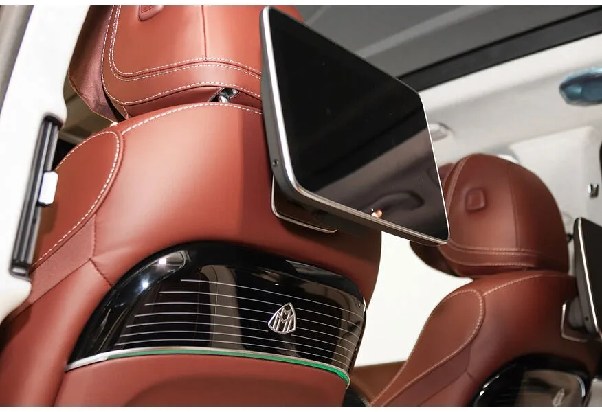 Mercedes-Benz GLS 600 9G-Tronic 4Matic (557 л.с.) Черный в АВИЛОН. Слайд №11