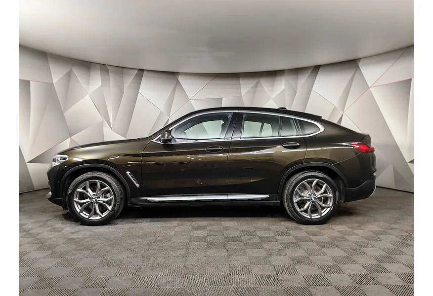 BMW X4 xDrive20d Steptronic (190 л.с.) xLine Коричневый в АВИЛОН. Слайд №5