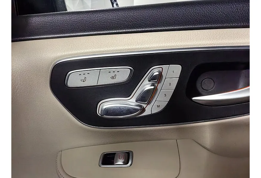 Mercedes-Benz V-Класс V 250 BlueTEC 7G-Tronic Plus L3 4x4 (190 л.с.) AVANTGARDE Черный в АВИЛОН. Слайд №21