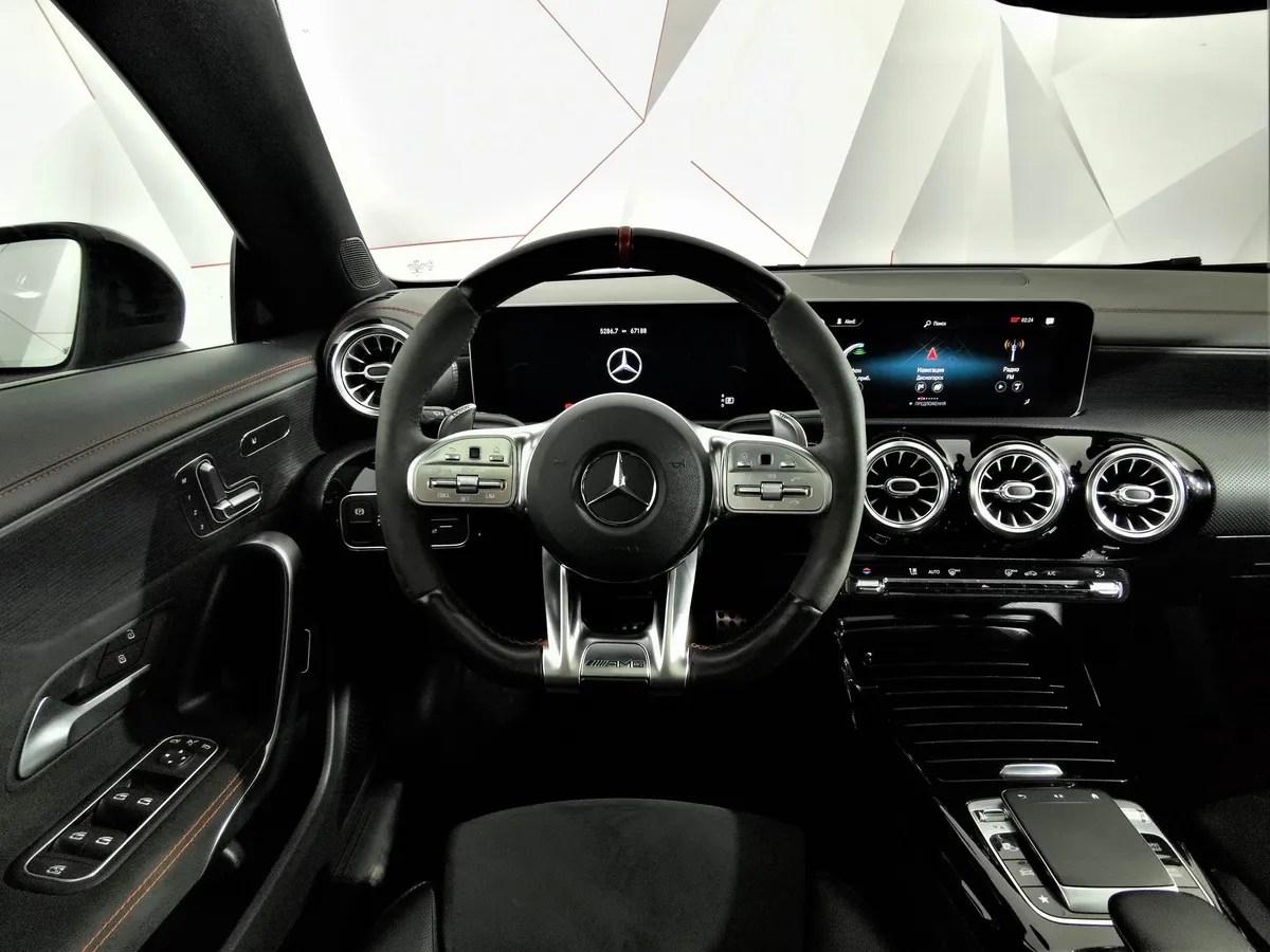 Mercedes-Benz CLA 35 AMG 4MATIC AT (306 л.с.) Синий в АВИЛОН. Слайд №19